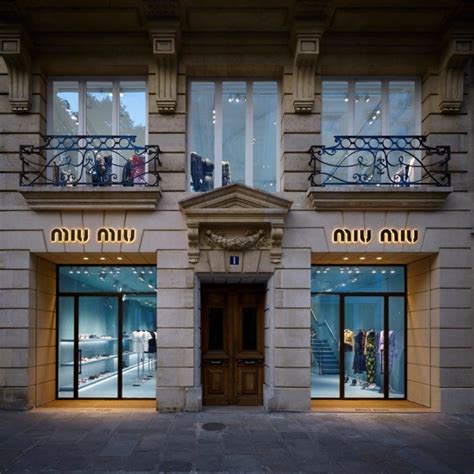 miu miou paris.